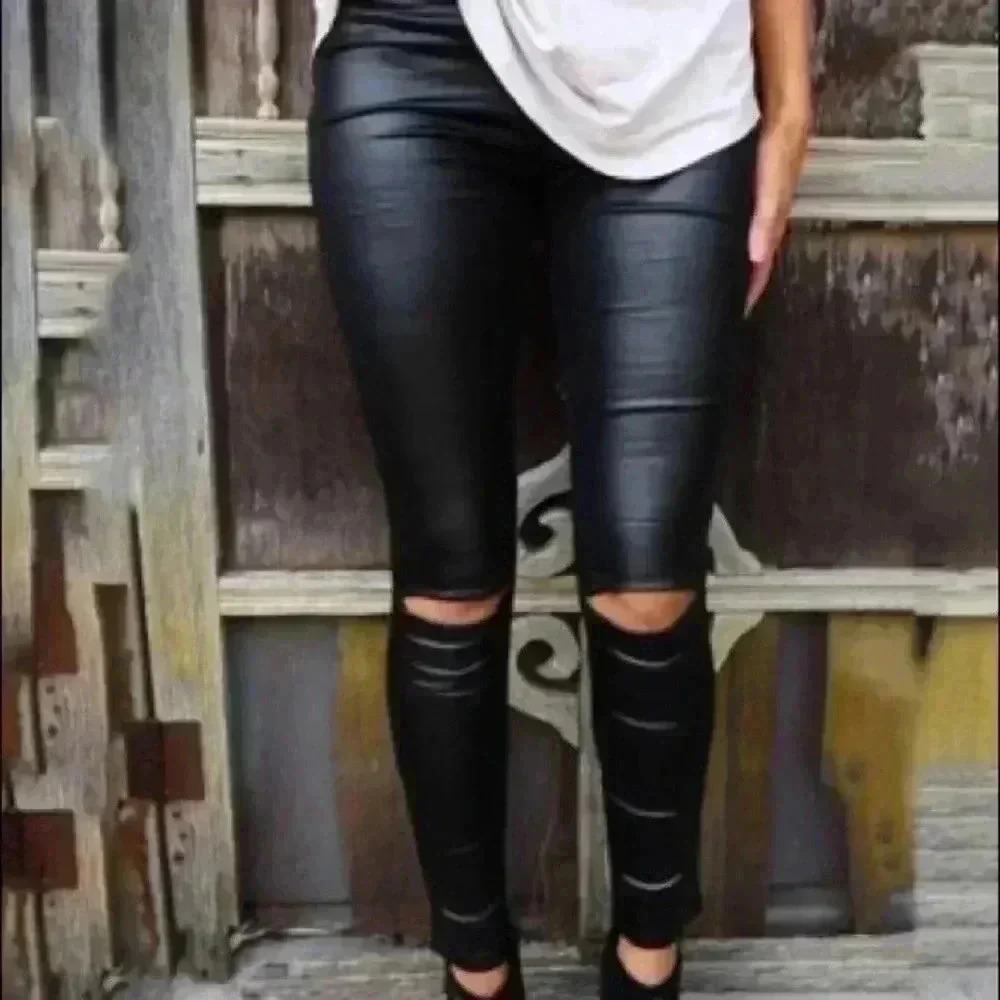 Black Skinny Faux Leather Leggings - Picture 2 of 7